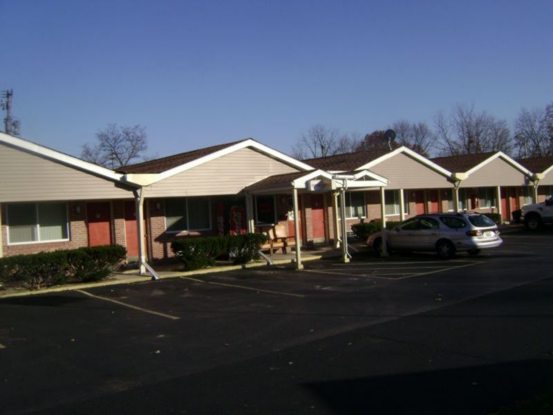 Tiffin Motel Exterior photo